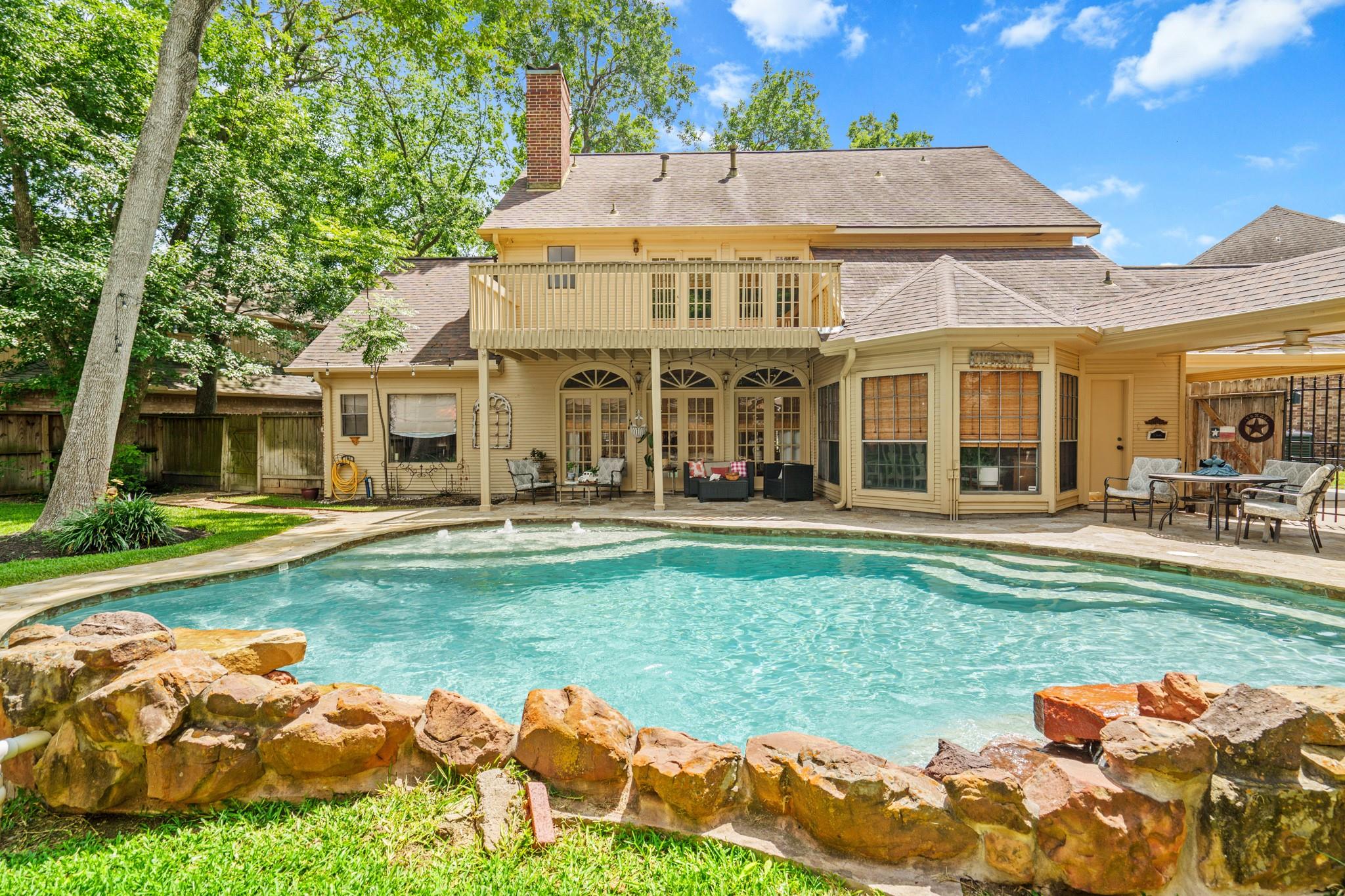 2222 Mossy Glen Court