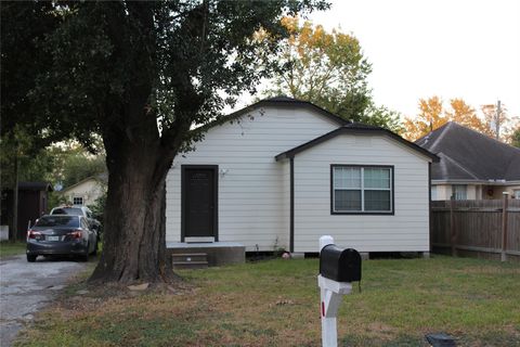 Tiny photo for 8019 Botany Lane, Houston, TX 77075 (MLS # 71682916)