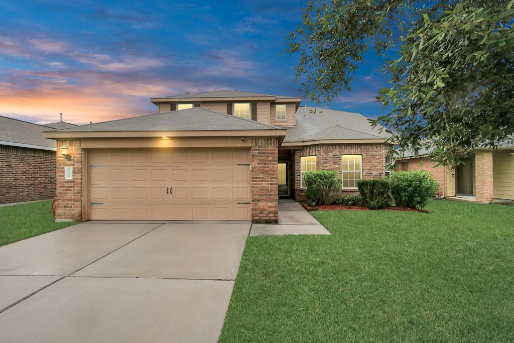 Photo of 829 Indigo Springs Lane, La Marque, TX 77568 (MLS # 84109013)