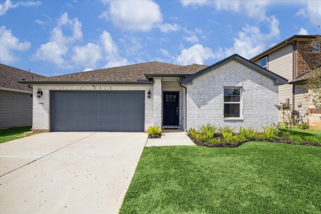 Photo of 1510 King Ranch Road, Conroe, TX 77301 (MLS # 45809346)
