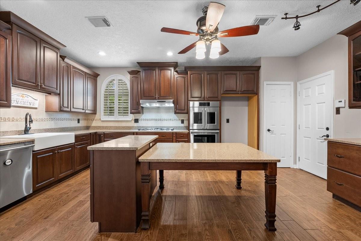 1006 Chesterwood Drive