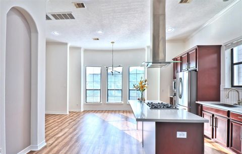 Photo of 3446 Clearview Villa Way, Houston, TX 77025 (MLS # 40545576)