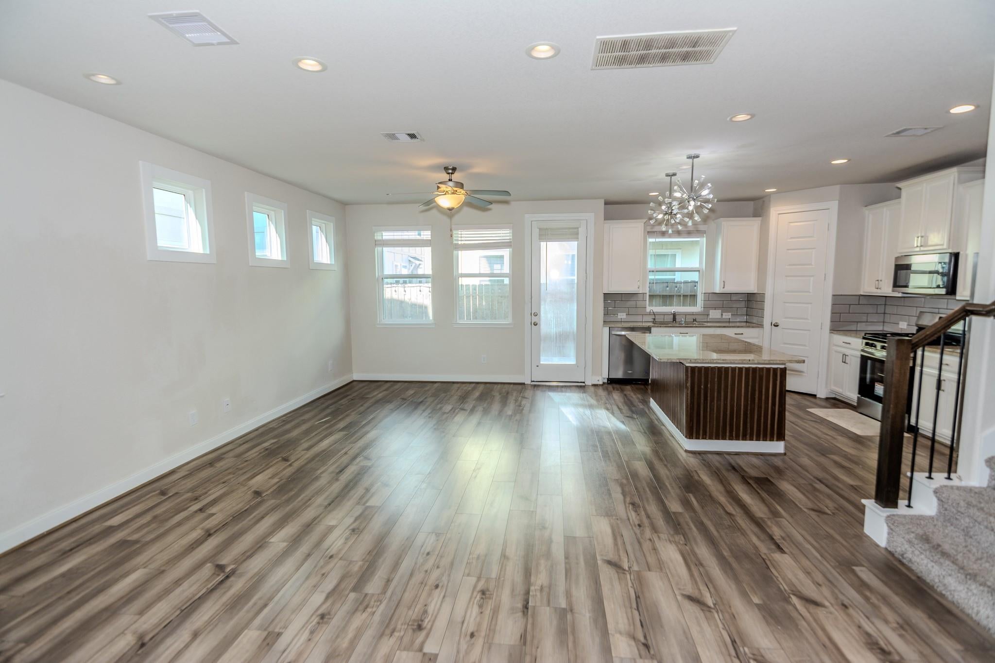 4120 Split Ivy Drive