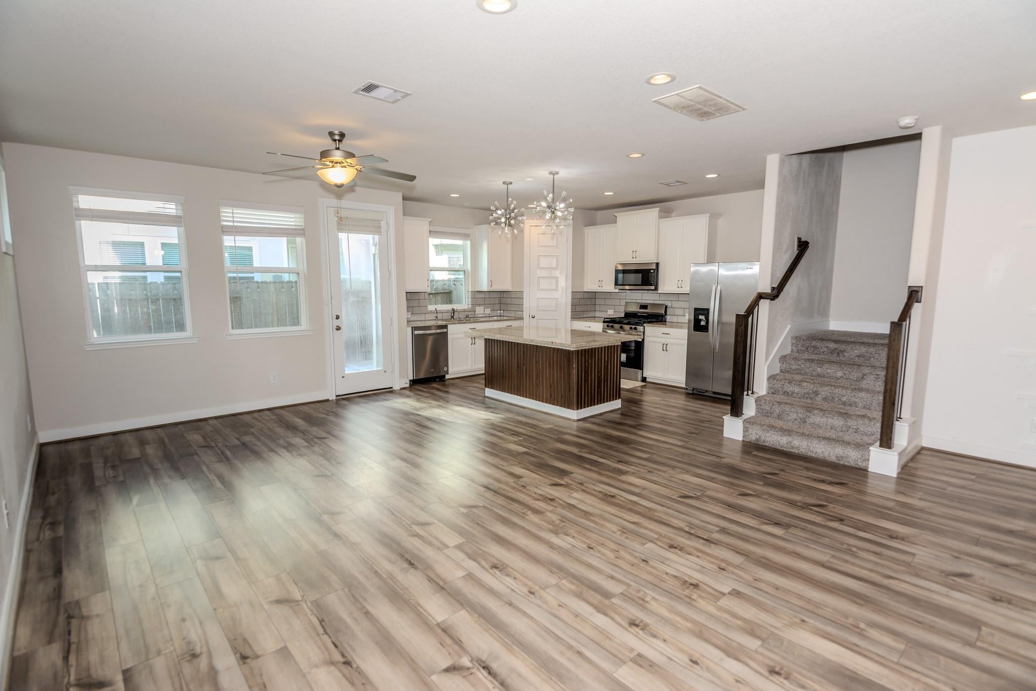 4120 Split Ivy Drive