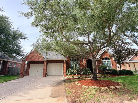 Photo of 22734 Emily Park Lane, Katy, TX 77494 (MLS # 26720002)