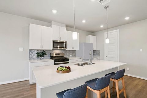 Photo of 1135 Cedar Place Lane, Missouri City, TX 77459 (MLS # 68226461)