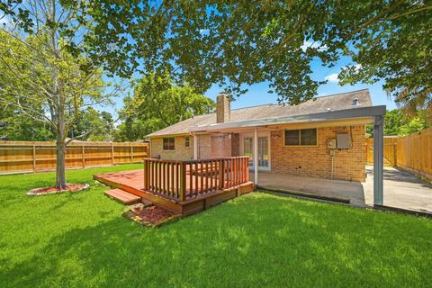 Photo of 17511 Favor Bend Court, Humble, TX 77396 (MLS # 9683807)