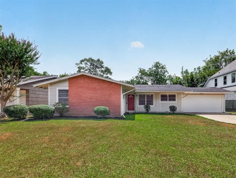 Photo of 4749 Redstart Street, Houston, TX 77035 (MLS # 91374975)