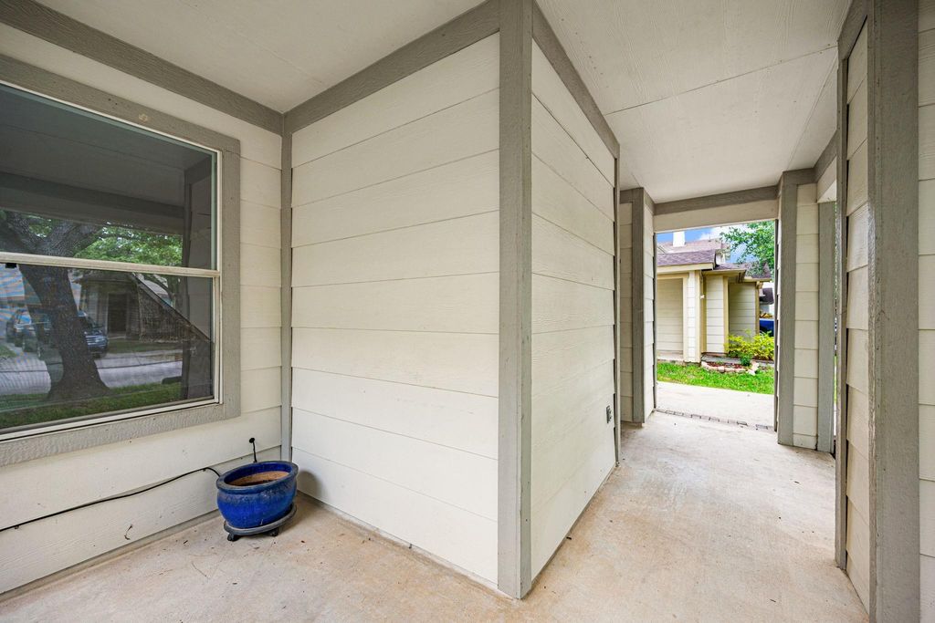 Photo of 29627 Evergreen Hills Drive, Spring, TX 77386 (MLS # 60656280)