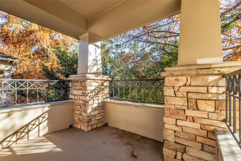 Photo of 15 Scarlet Woods Court, The Woodlands, TX 77380 (MLS # 64420456)