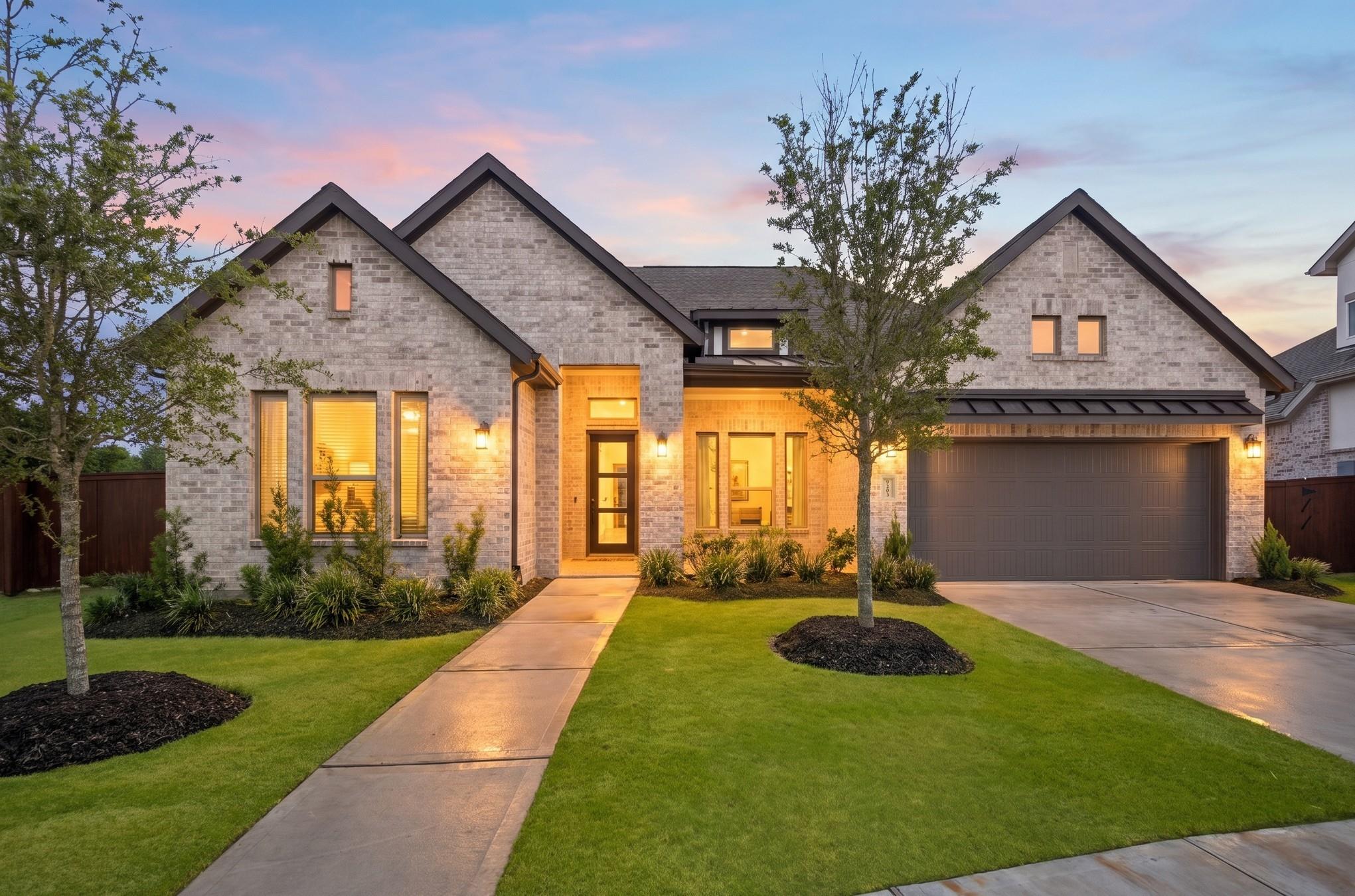 9203 Lacebark Lane
