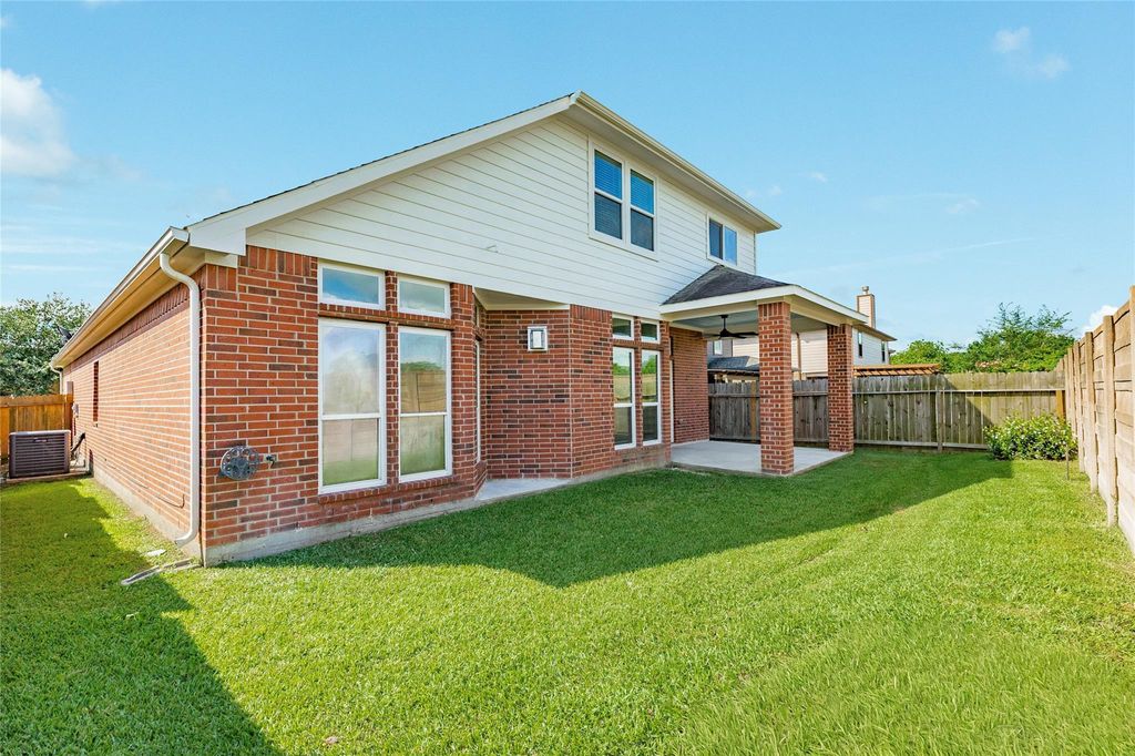 Photo of 3505 Firenze Drive, Friendswood, TX 77546 (MLS # 90635574)