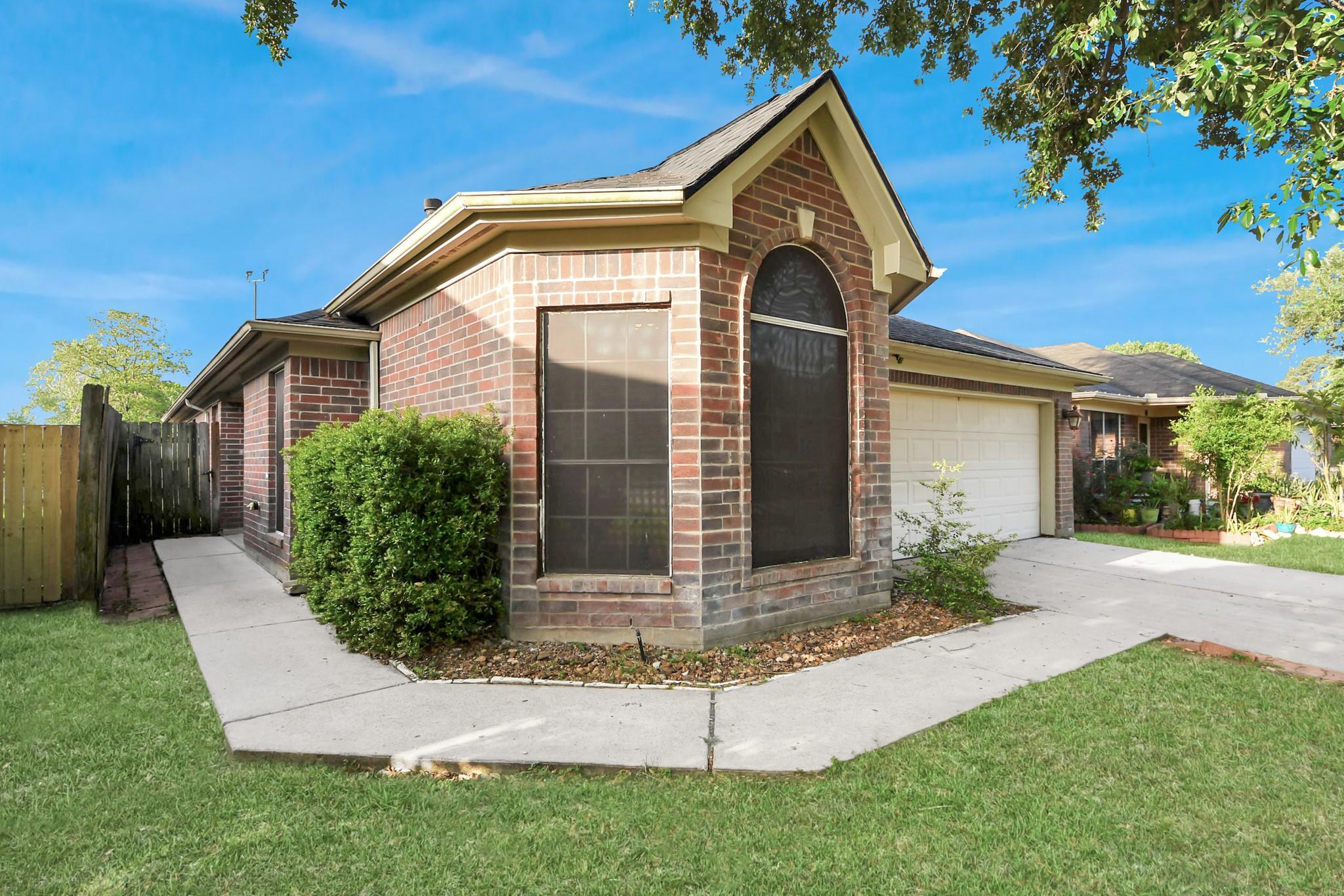 20019 Beechview Lane