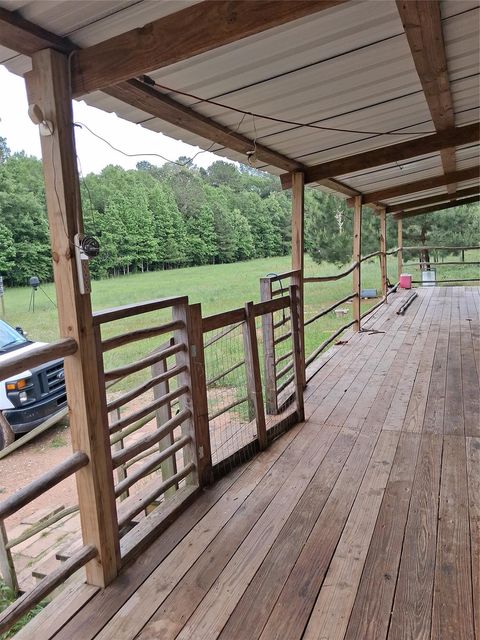 Photo of 3646 Upper Leggett Road, Livingston, TX 77351 (MLS # 81098562)