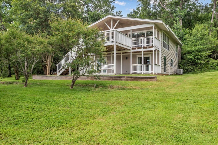 Photo 1 of 45 — 671 Lakeview Harbor, Onalaska, TX 77360