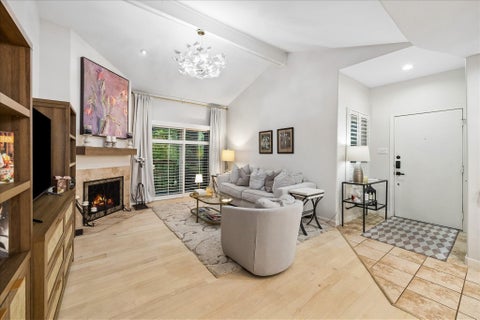 Condo For Sale - 11711 Memorial Drive #258<br/> Houston, TX 77024