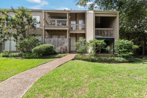 Tiny photo for 2100 Tanglewilde Street #321, Houston, TX 77063 (MLS # 71328959)