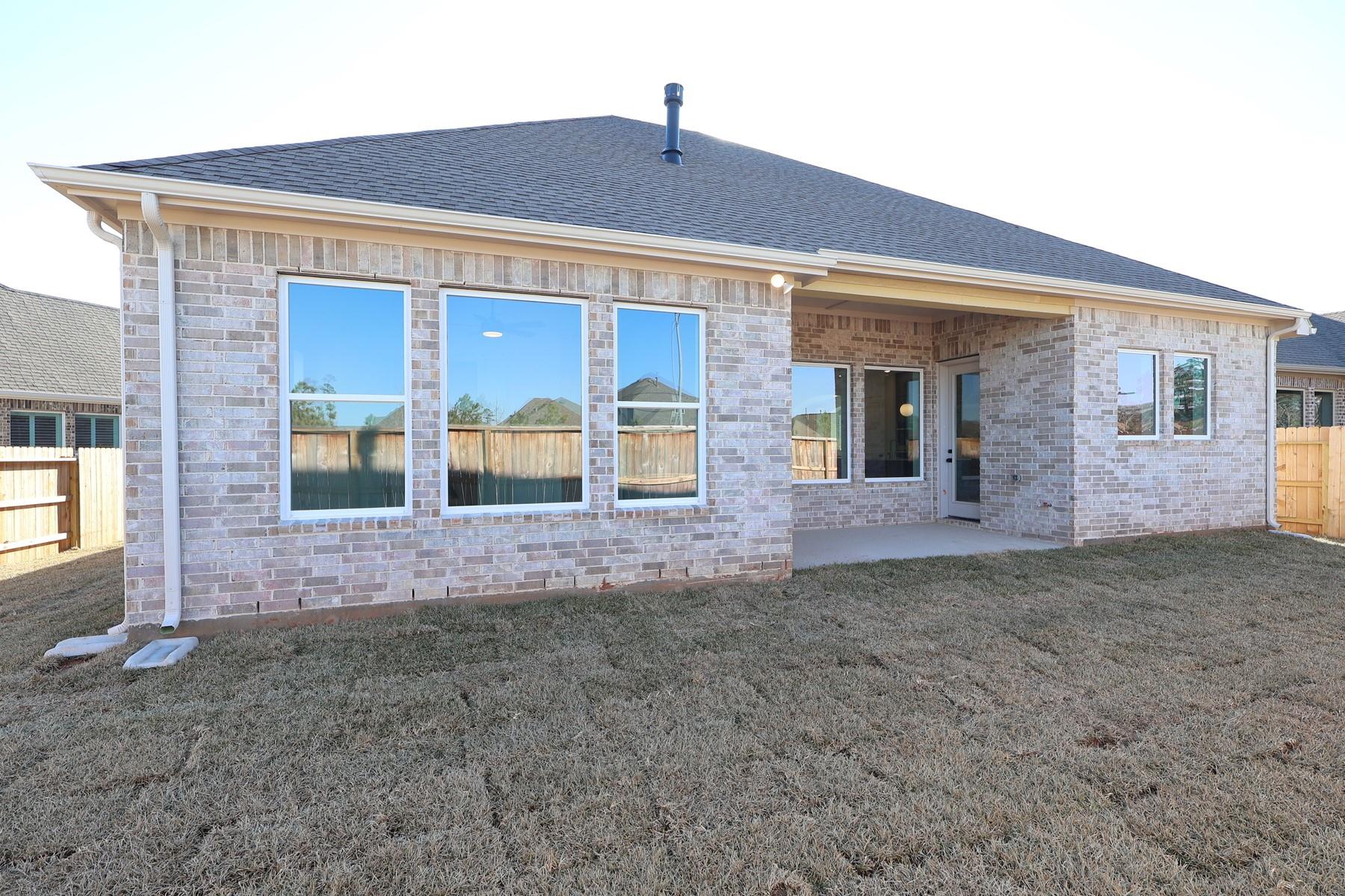 206 Sweetwater Rill Drive