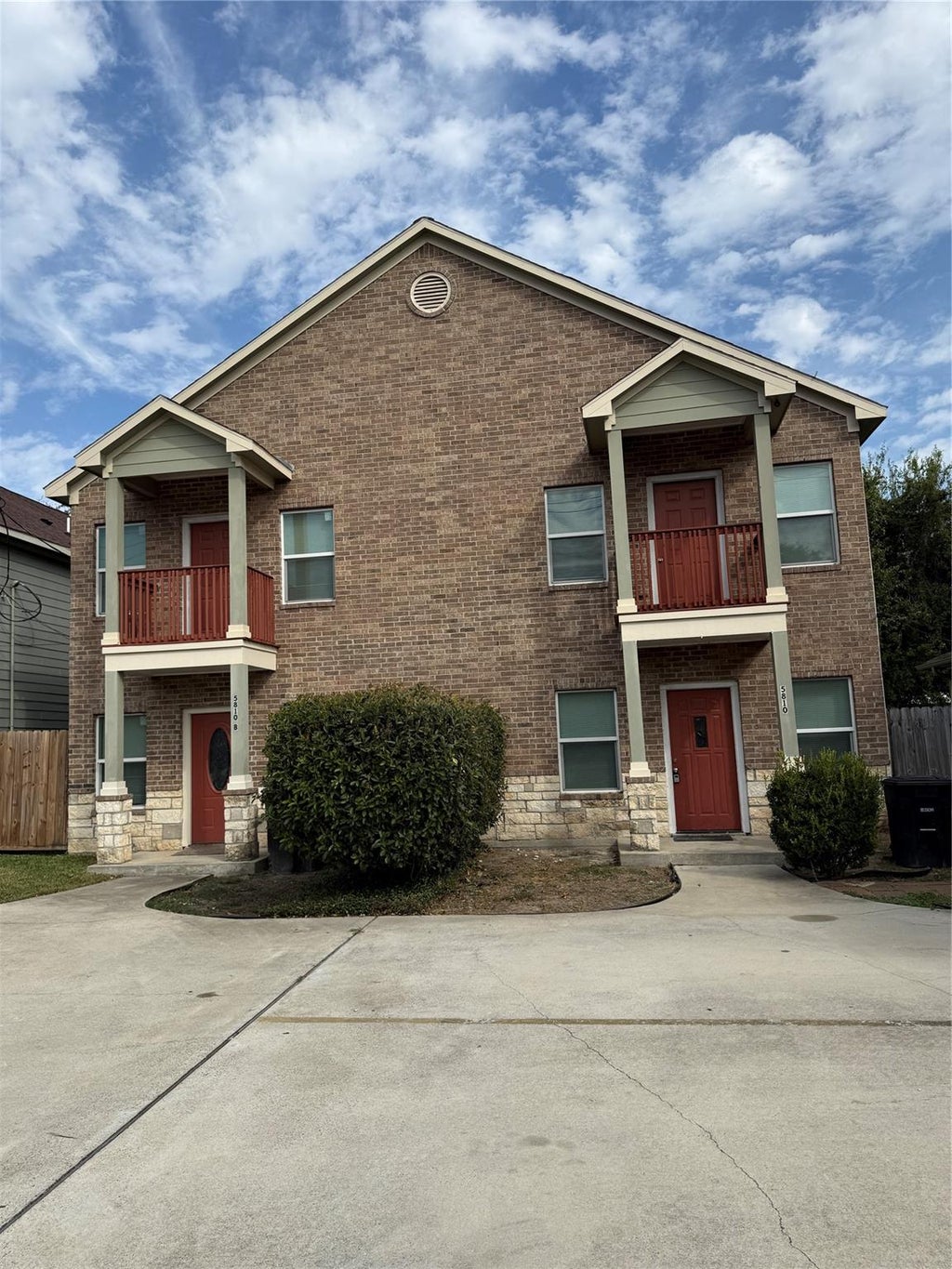 Photo of 5810 Stuebner Airline Rd Road #A, Houston, TX 77091 (MLS # 42189057)