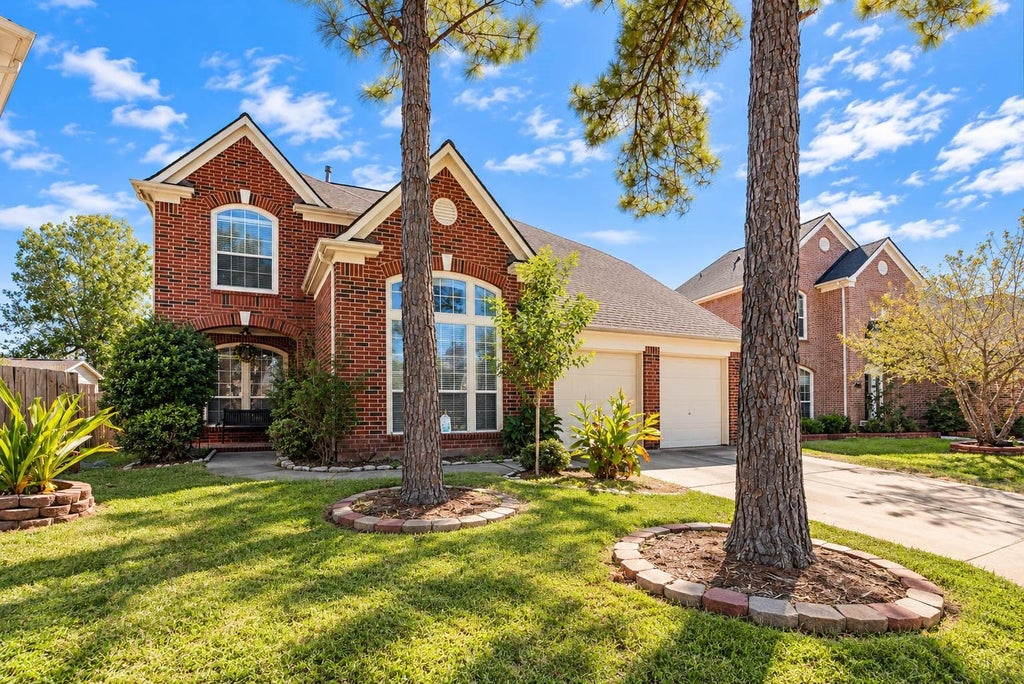 Photo of 2907 Napoleonic Court, Houston, TX 77014 (MLS # 85329011)
