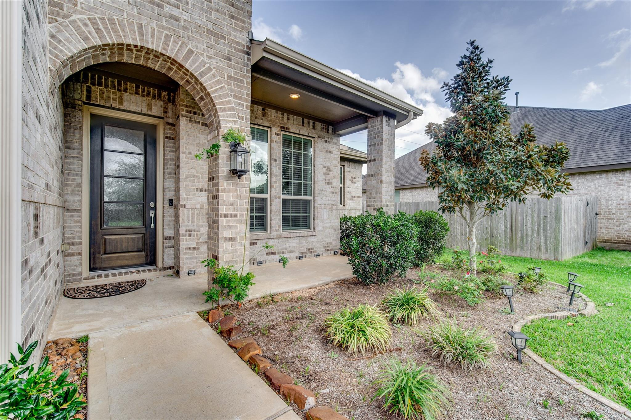 2207 Pickford Terrace Lane