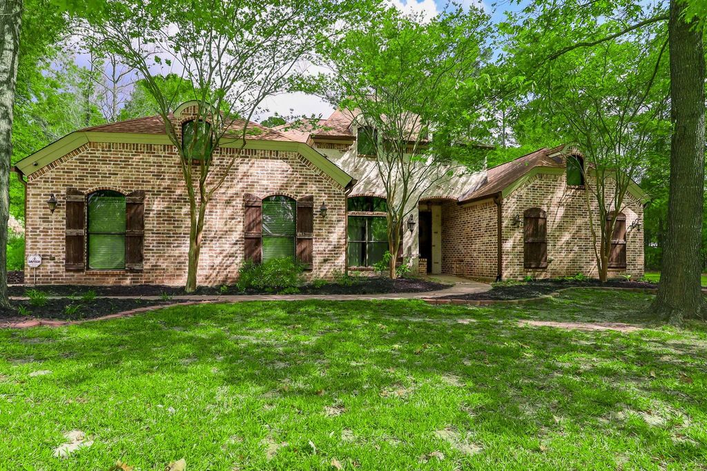 Photo of 5323 Fm 2109, Huntington, TX 75949 (MLS # 52352759)