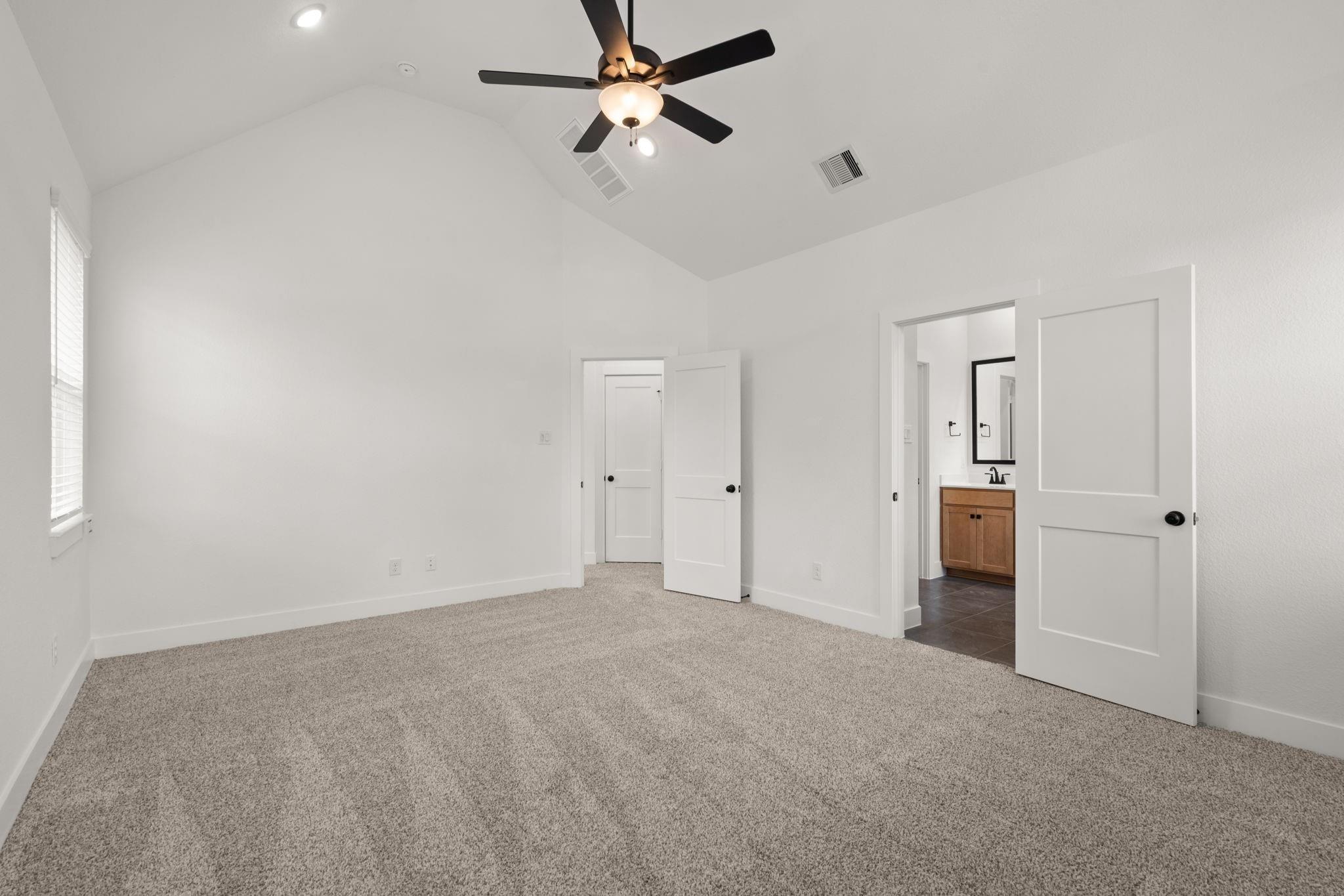 563 Red Cascade Trail