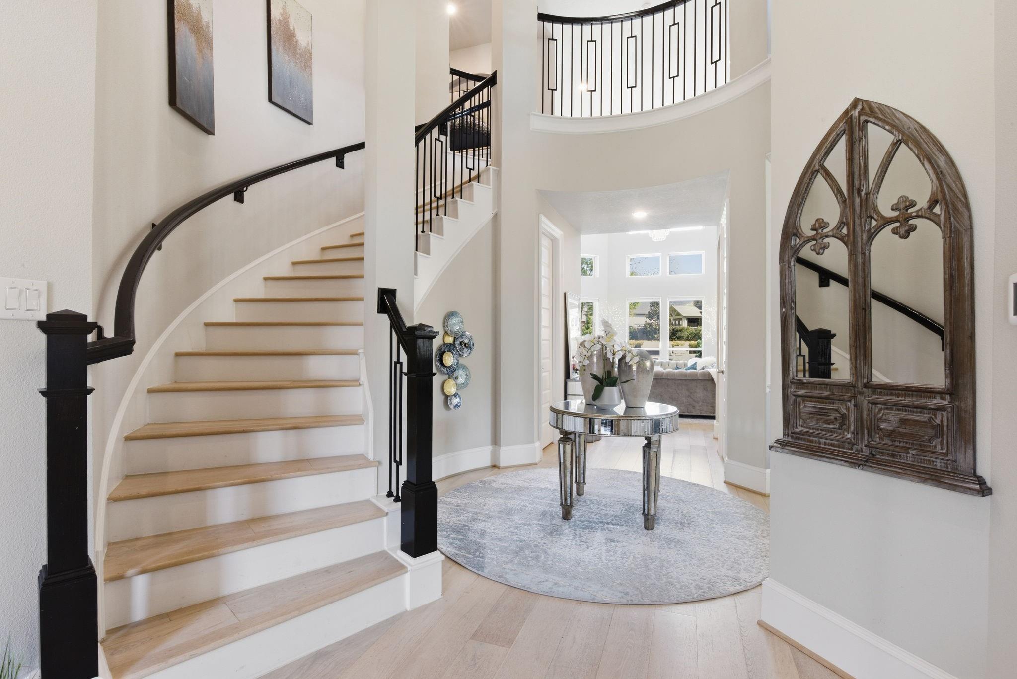 206 Bronze View Drive