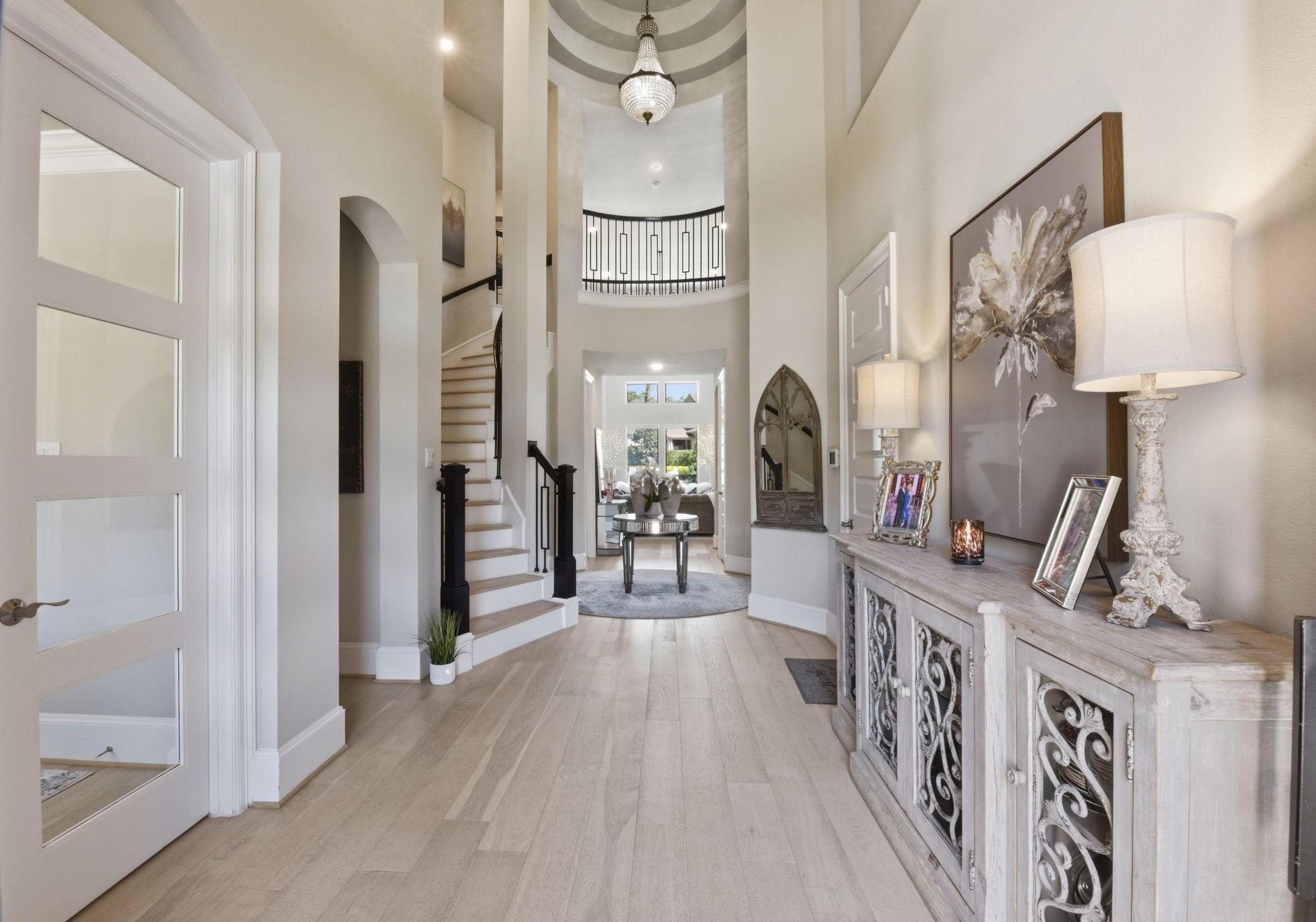 206 Bronze View Drive