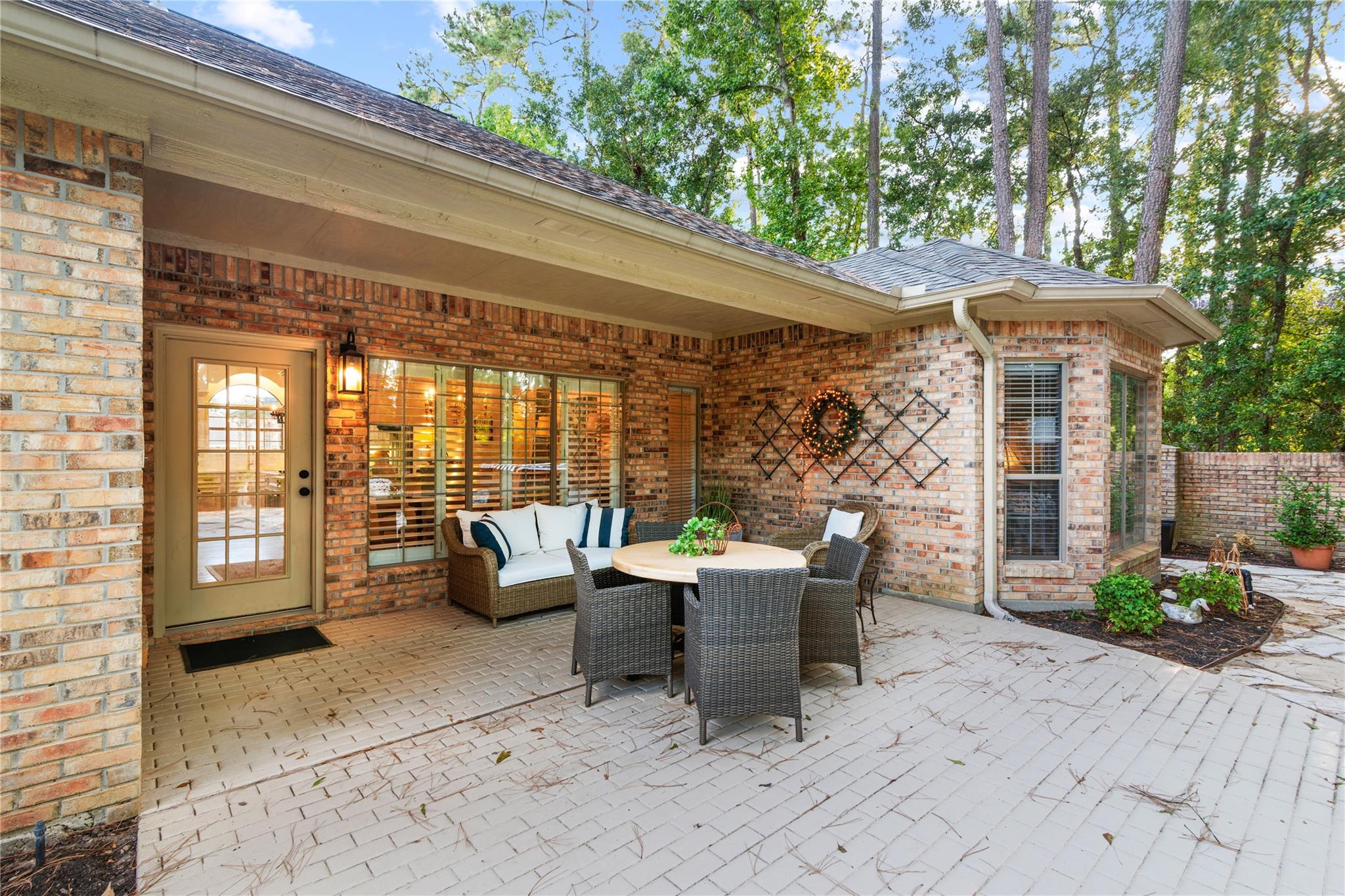 901 Longmire Road 51