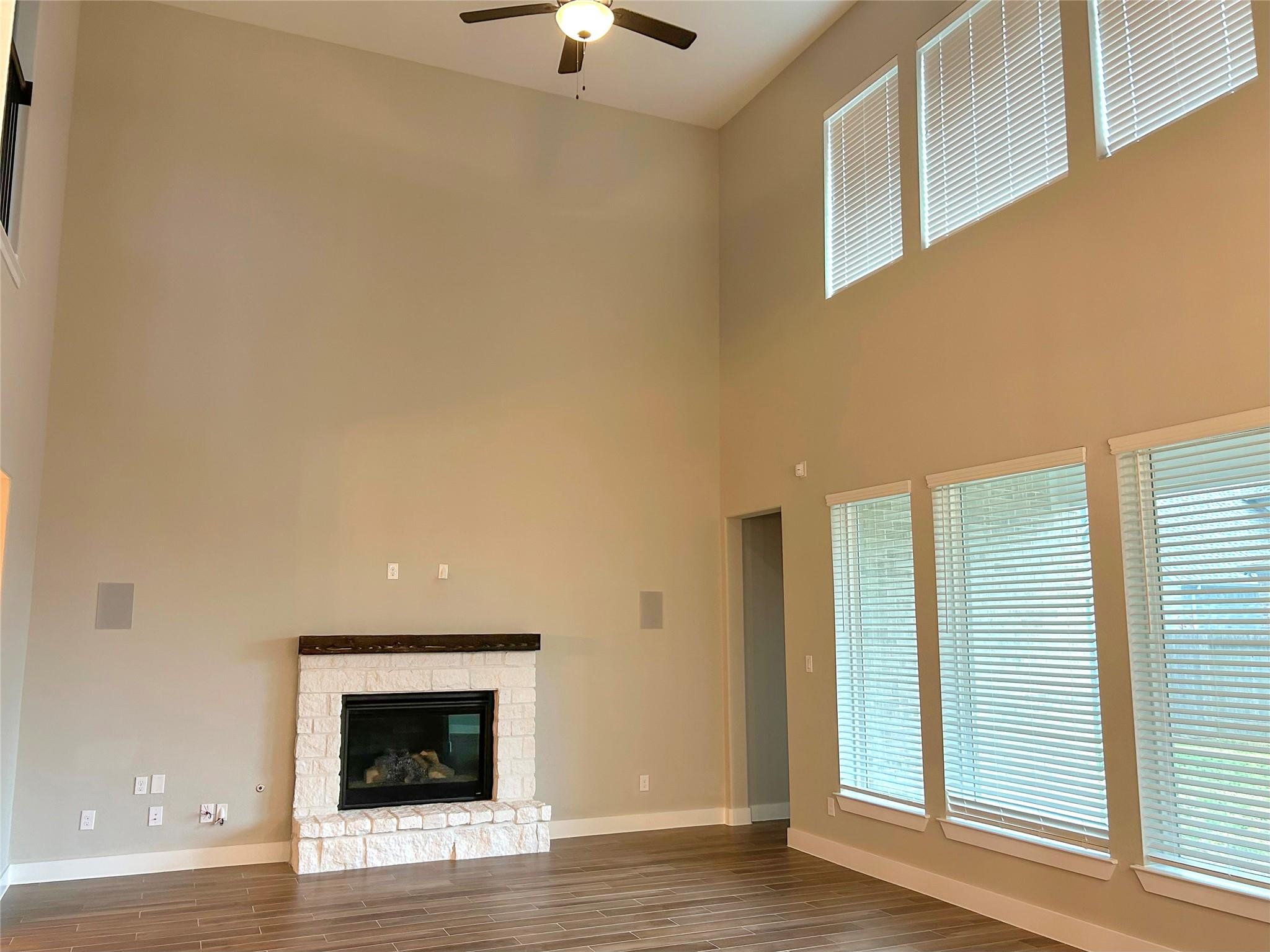 6207 Maple Court