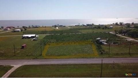 Photo of 631 Washington Avenue, Port Lavaca, TX 77979 (MLS # 39895591)