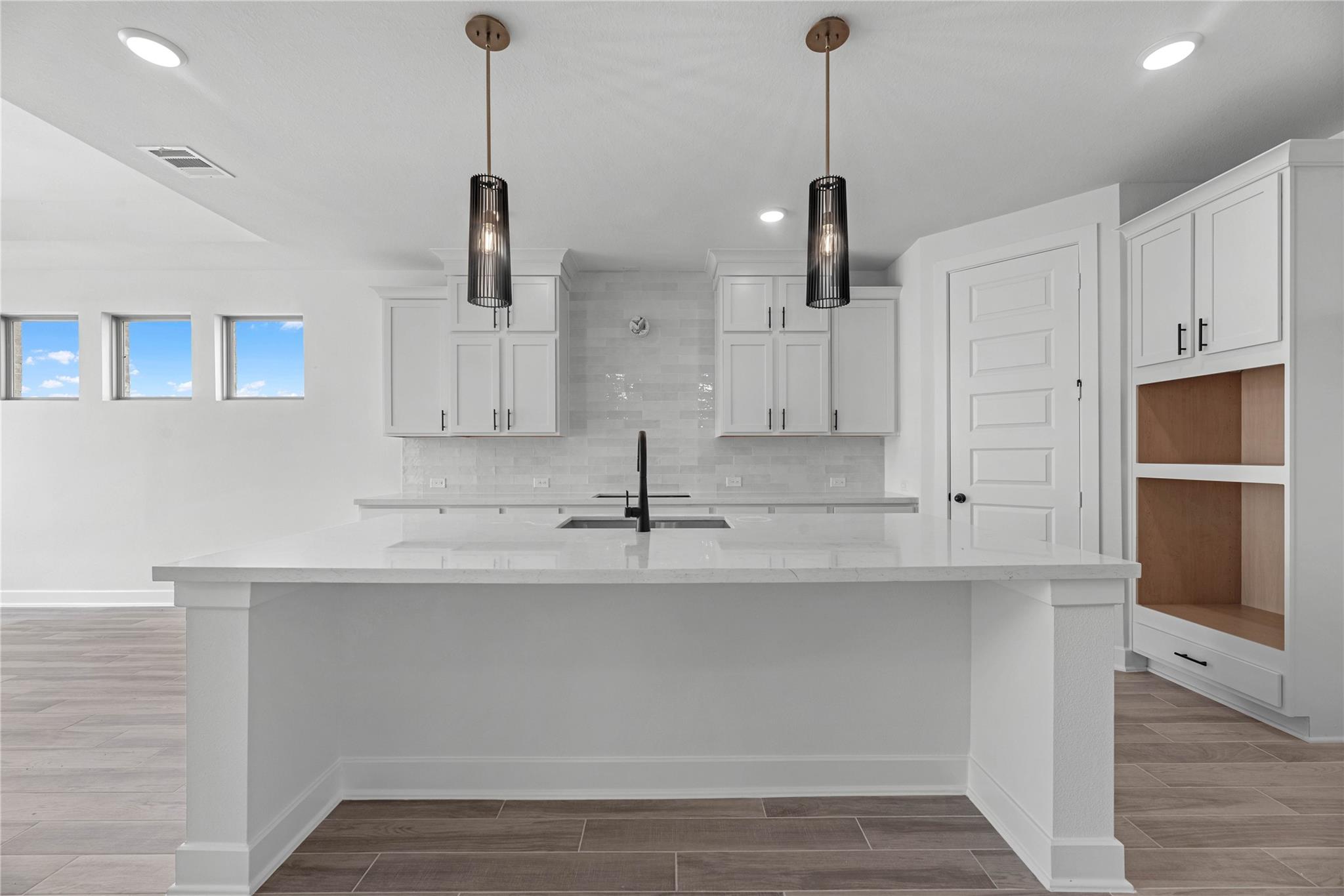 5004 Steady Breeze Drive