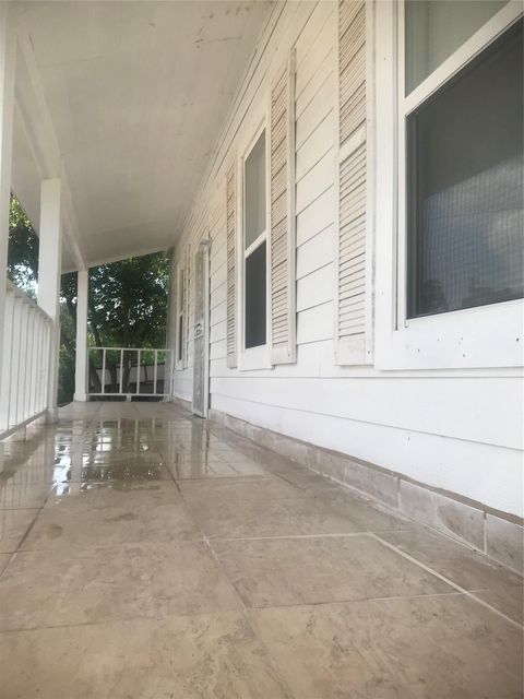 Photo of 801 Gay Hill Street, Brenham, TX 77833 (MLS # 90492696) Photo of 801 Gay Hill Street, Brenham, TX 77833 (MLS # 90492696)