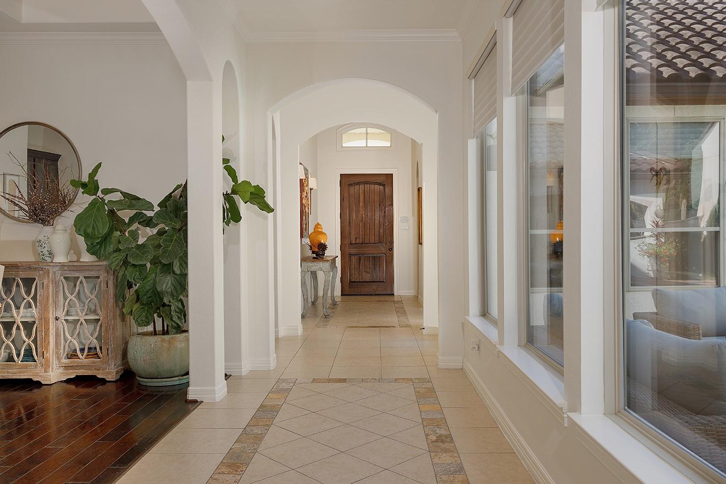 10 Moatwood Court