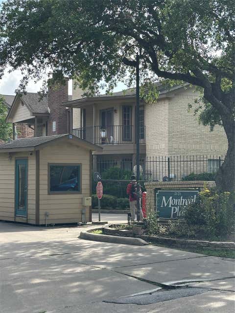 Condo For Rent - 2121 Hepburn Street #310<br/> Houston, TX 77054