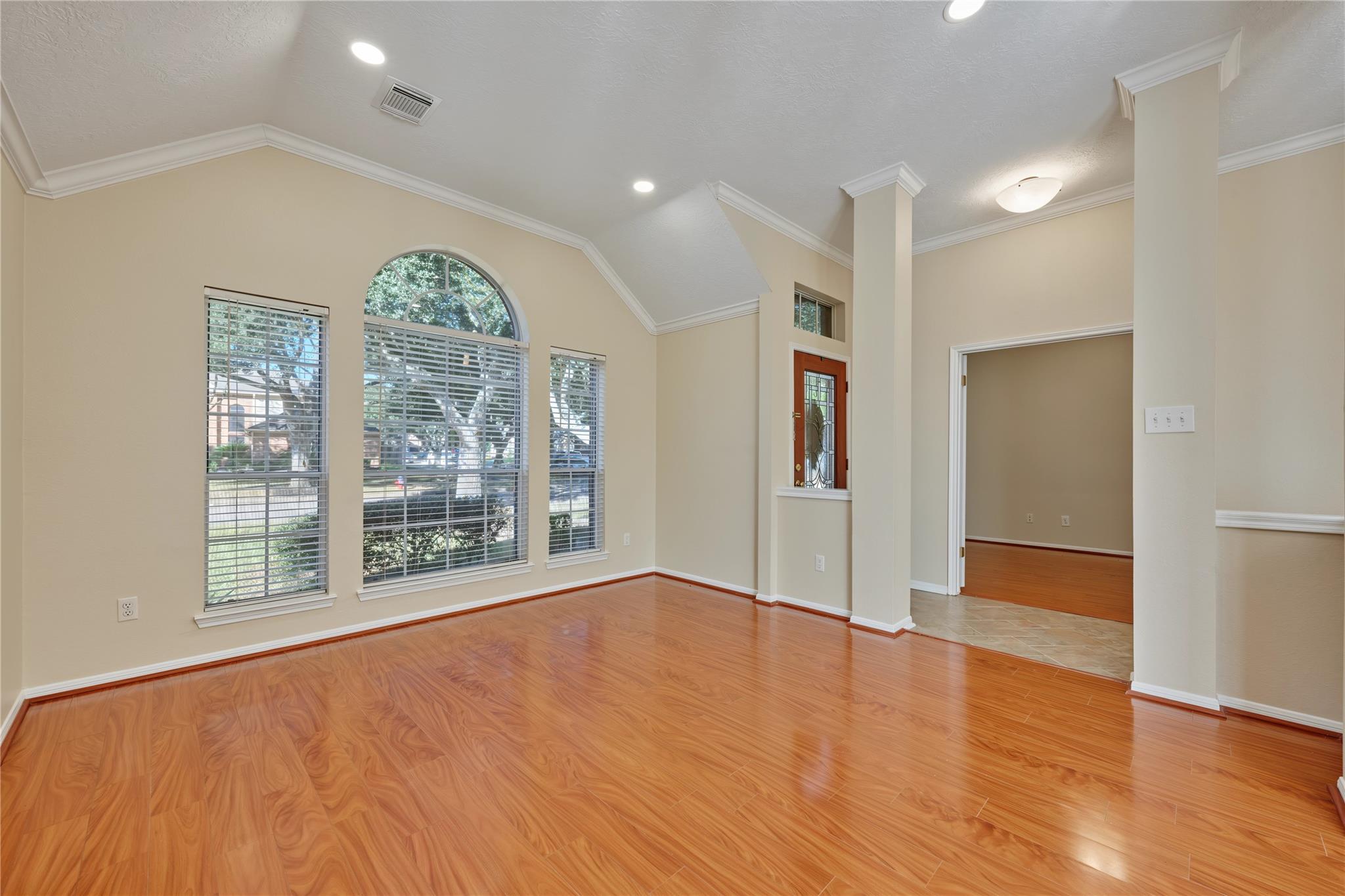 102 Crimson Bay Drive