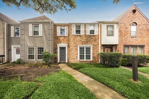 Photo of 14507 Misty Meadow Lane, Houston, TX 77079 (MLS # 13414671) Photo of 14507 Misty Meadow Lane, Houston, TX 77079 (MLS # 13414671)