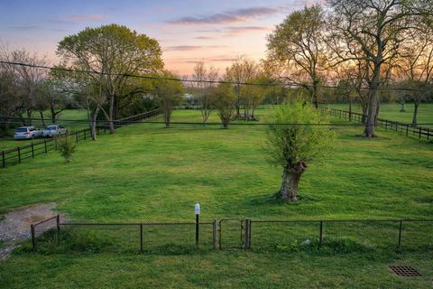 Vacant Land For Sale - 1003 Bowie Street<br/> Baytown, TX 77520