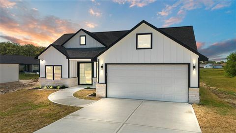 Photo of 42 Meadow Lake Drive, Trinity, TX 75862 (MLS # 93024691)