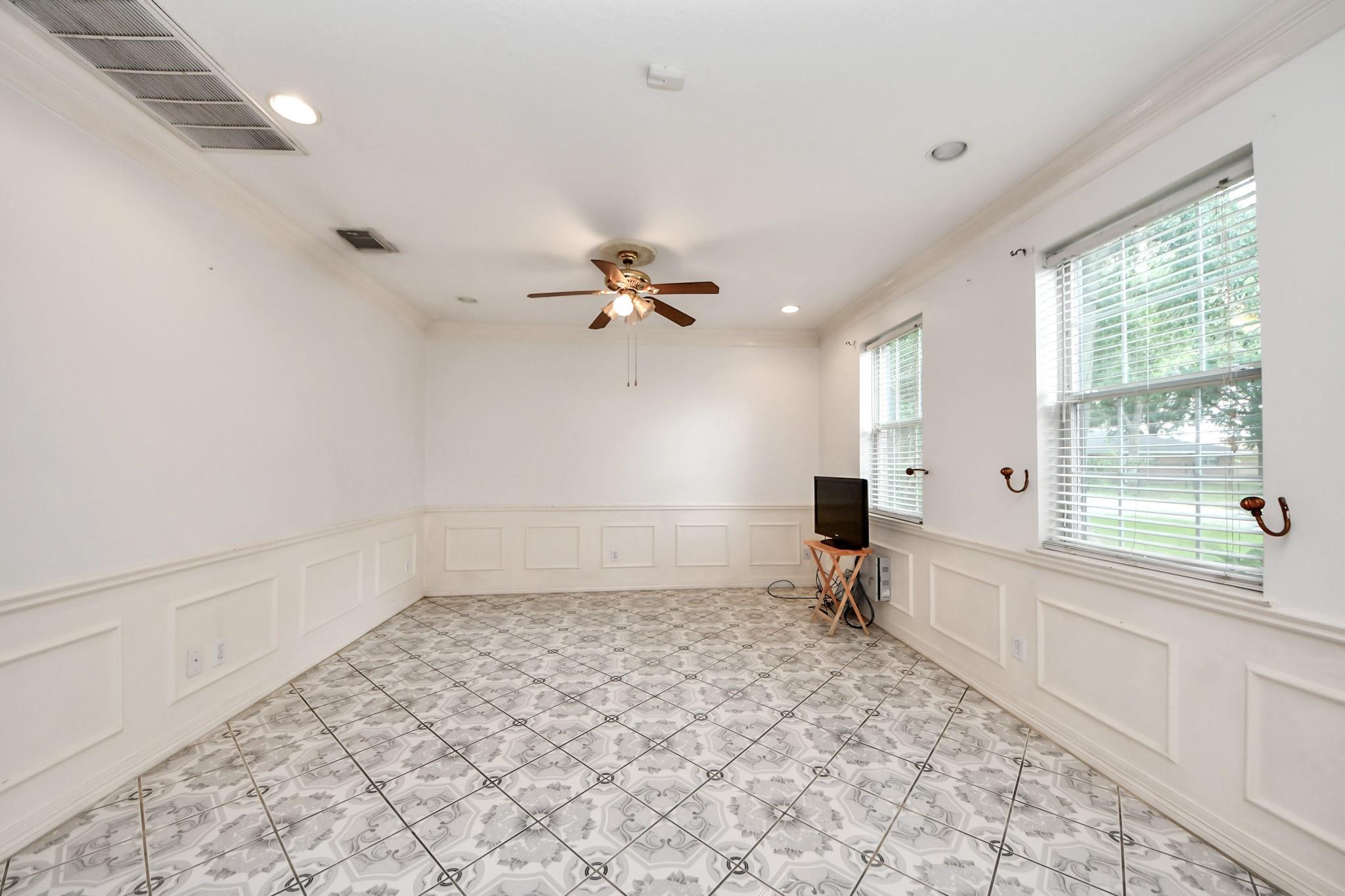 11023 Maize Lane