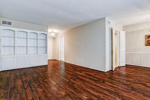 Tiny photo for 357 N Post Oak Lane #209, Houston, TX 77024 (MLS # 79646479)