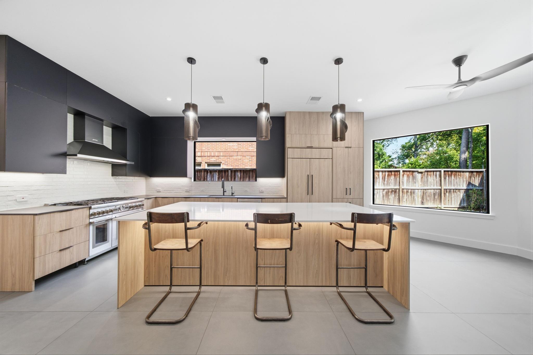 14 Hilshire Grove Lane
