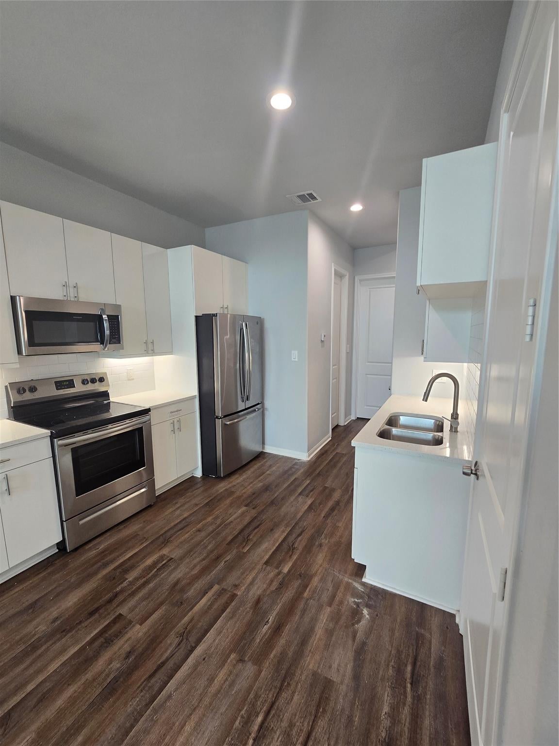 4902 Paradigm Lane