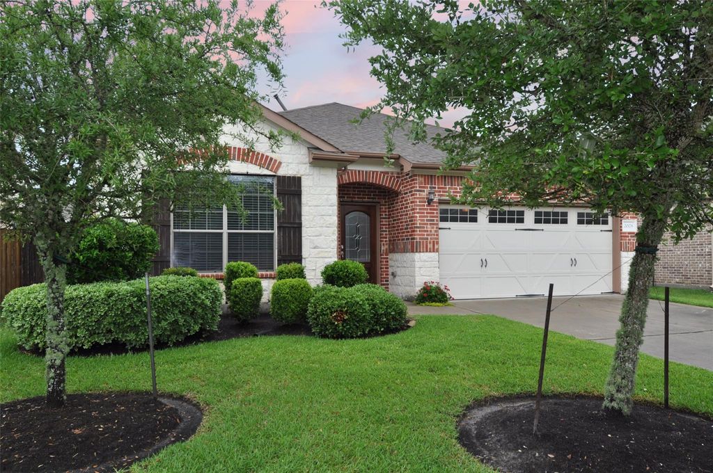 Photo of 20179 Royal Orchard Drive, Porter, TX 77365 (MLS # 35655320)