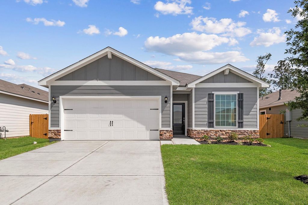 Photo of 15450 Maple Terrace Drive, Conroe, TX 77303 (MLS # 56379525)