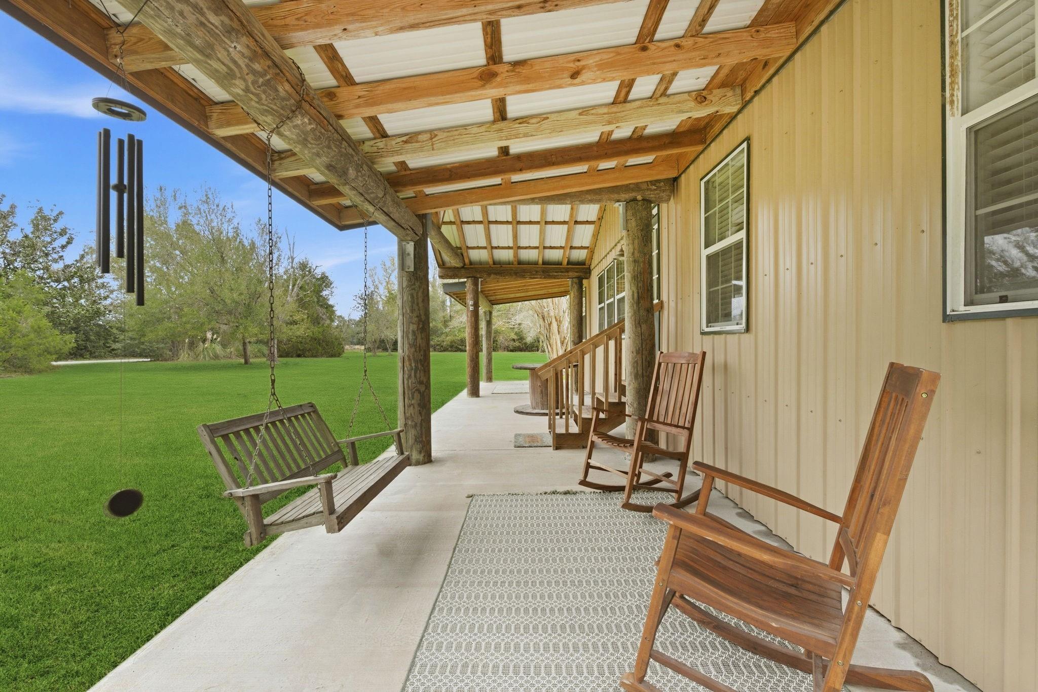 231 & 221 County Road 2212