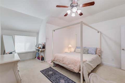 Tiny photo for 38 S Pinto Point Circle, The Woodlands, TX 77389 (MLS # 57946637)