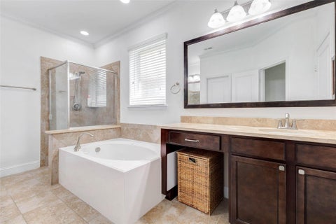 Tiny photo for 38 S Pinto Point Circle, The Woodlands, TX 77389 (MLS # 57946637)