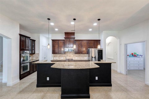 Tiny photo for 38 S Pinto Point Circle, The Woodlands, TX 77389 (MLS # 57946637)